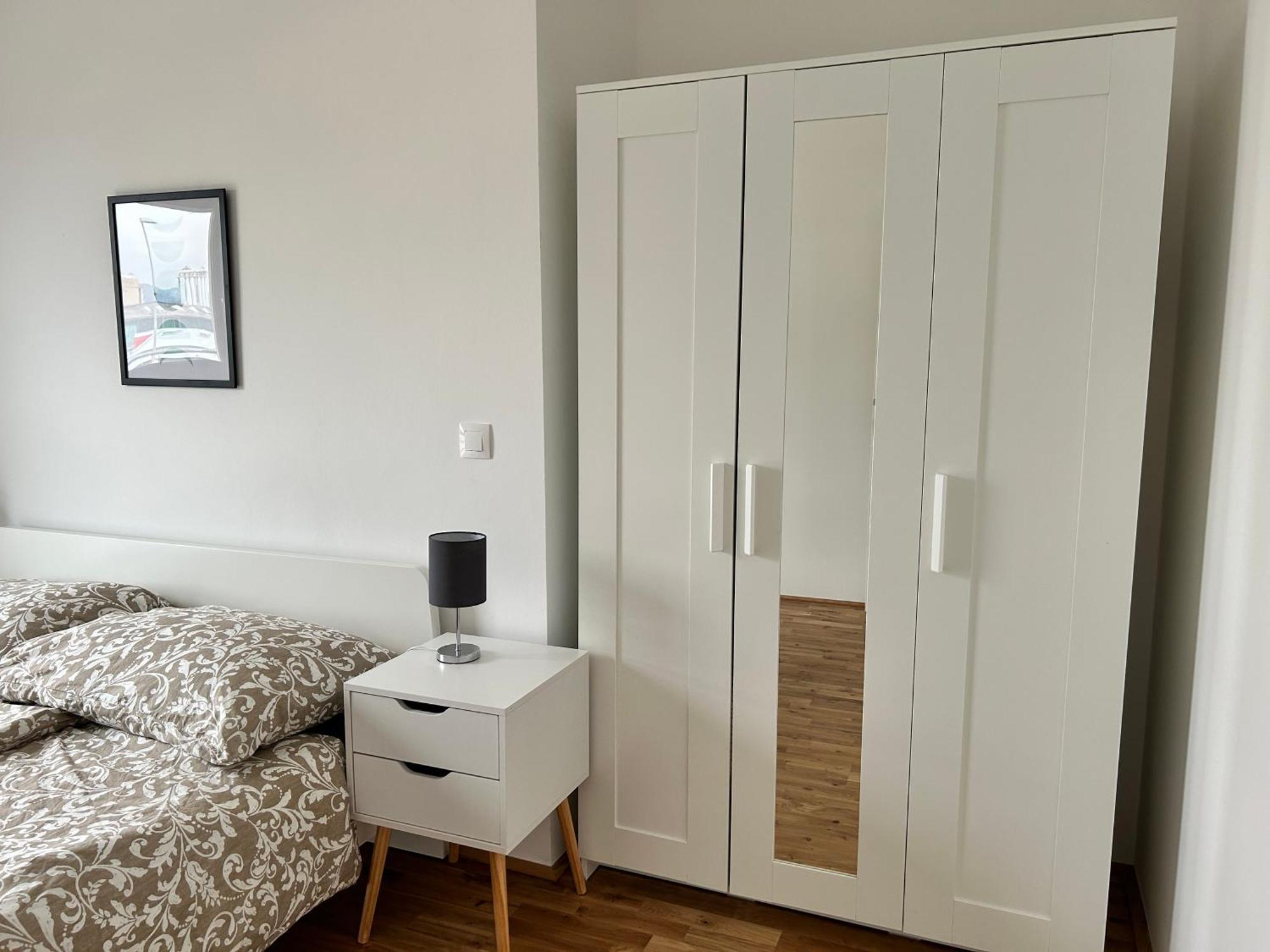 Modern Apartment With Balcony & Free Parking - Nearby Metro Vídeň Exteriér fotografie