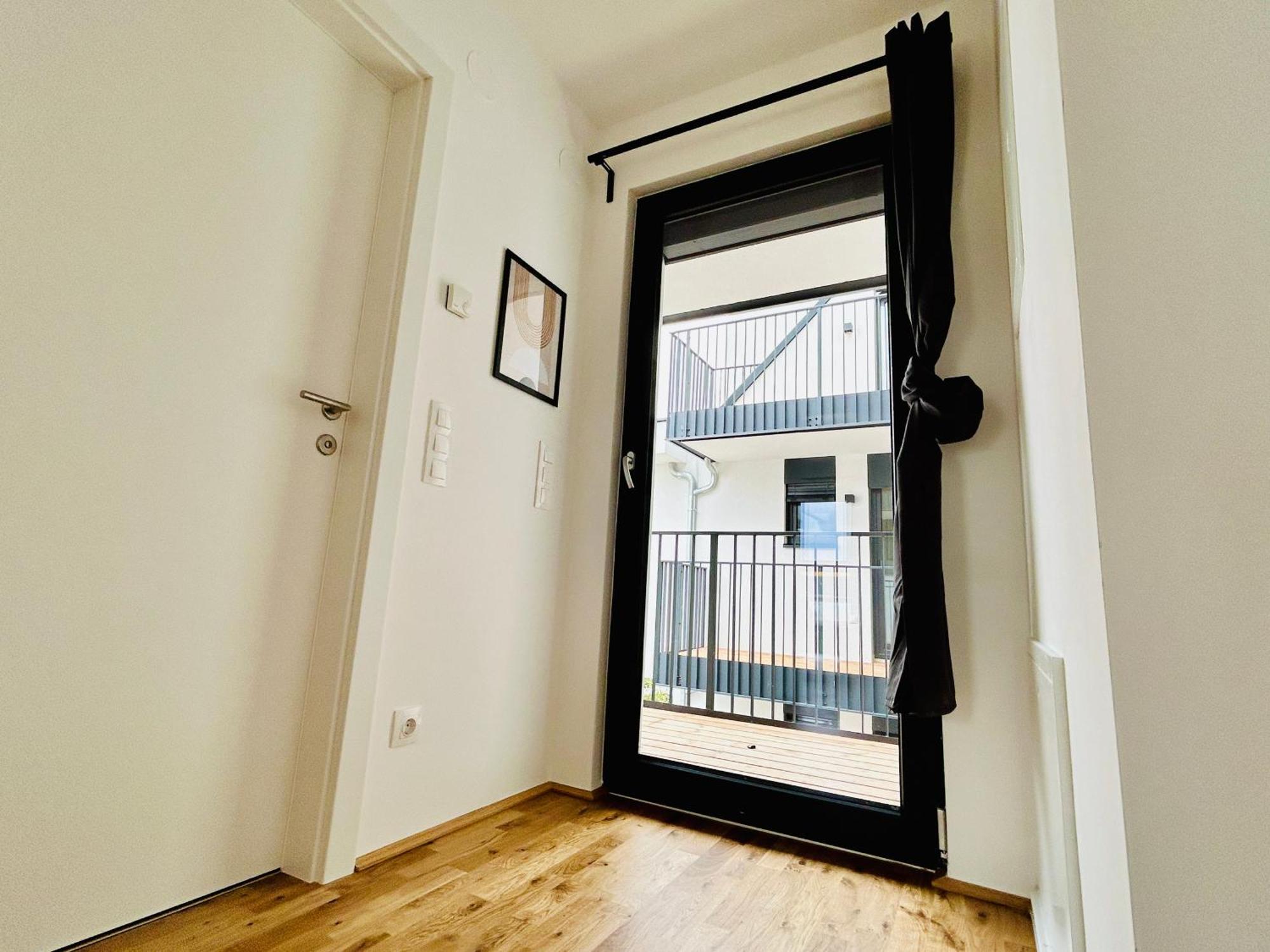 Modern Apartment With Balcony & Free Parking - Nearby Metro Vídeň Exteriér fotografie