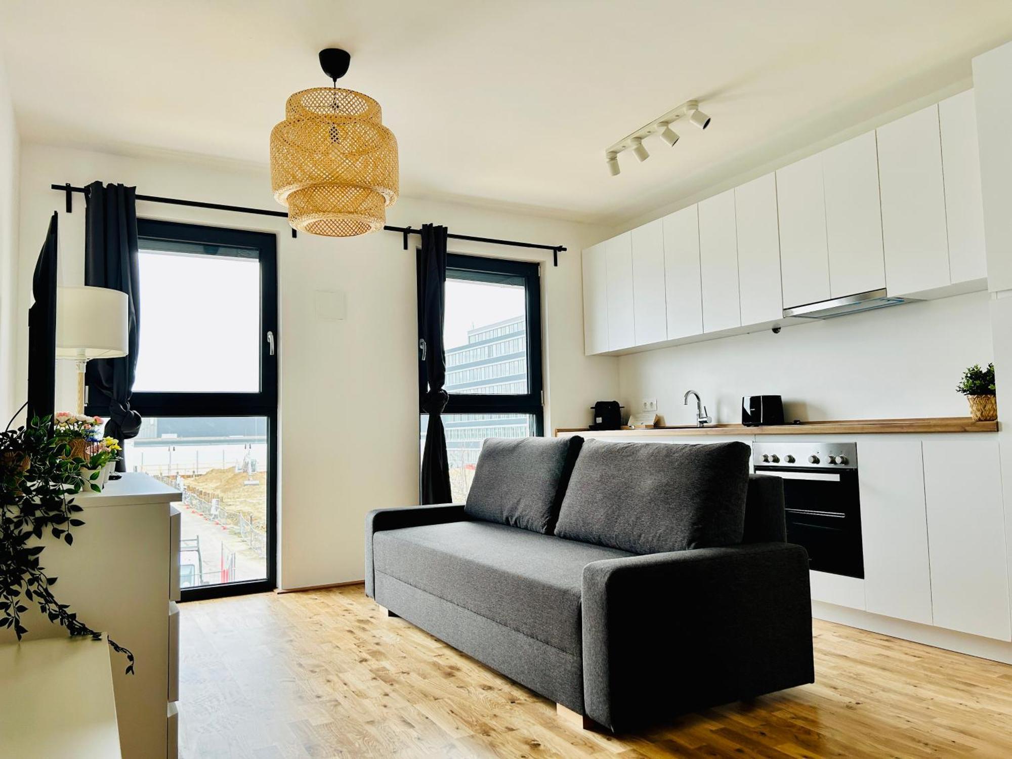 Modern Apartment With Balcony & Free Parking - Nearby Metro Vídeň Exteriér fotografie
