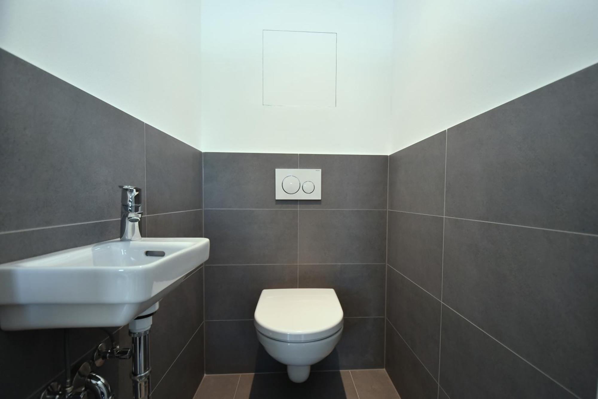 Modern Apartment With Balcony & Free Parking - Nearby Metro Vídeň Exteriér fotografie